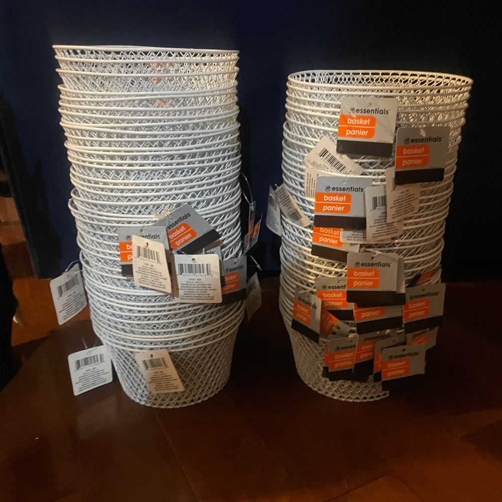 Assorted wire baskets - Picture 4 of 10
